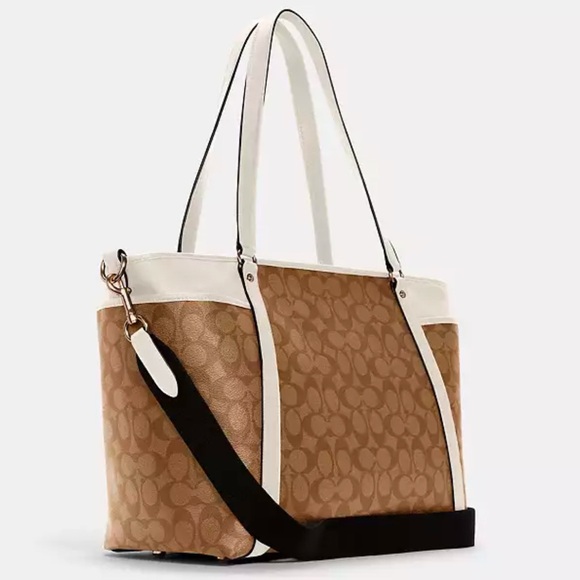 Coach Baby Bag in signature canvas - Picture 10 of 12